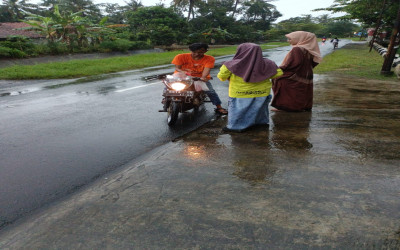 Keceriaan Berbagi Takjil PKBM AL-HIKMAH di Bulan Ramadhan