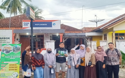 PKBM AL-HIKMAH Berbagi Berkah Ramadhan dengan Kegiatan Takjil Gratis